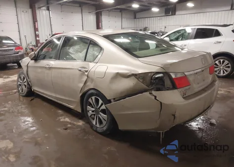 2013 Honda Accord Lx z USA, uszkodzony, nr VIN 1HGCR2F3XDA204659